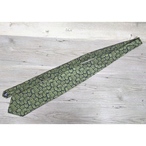 Nautica Mens Neck Tie Green Paisley Designs 100% Silk 56" L X 4" W - Picture 2 of 5
